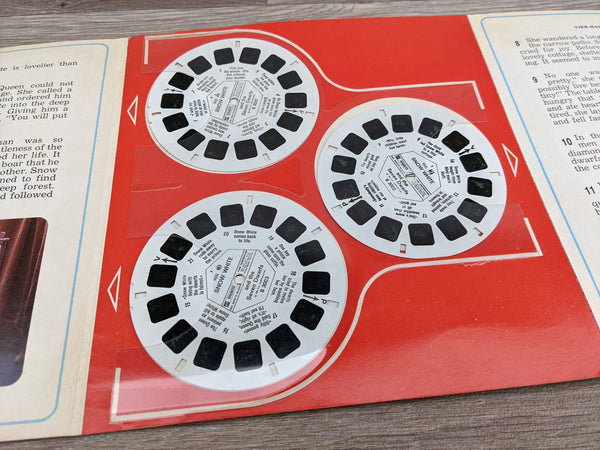 Vintage View Master 21 Full Colour Stereo Pictures Story  of Snow White