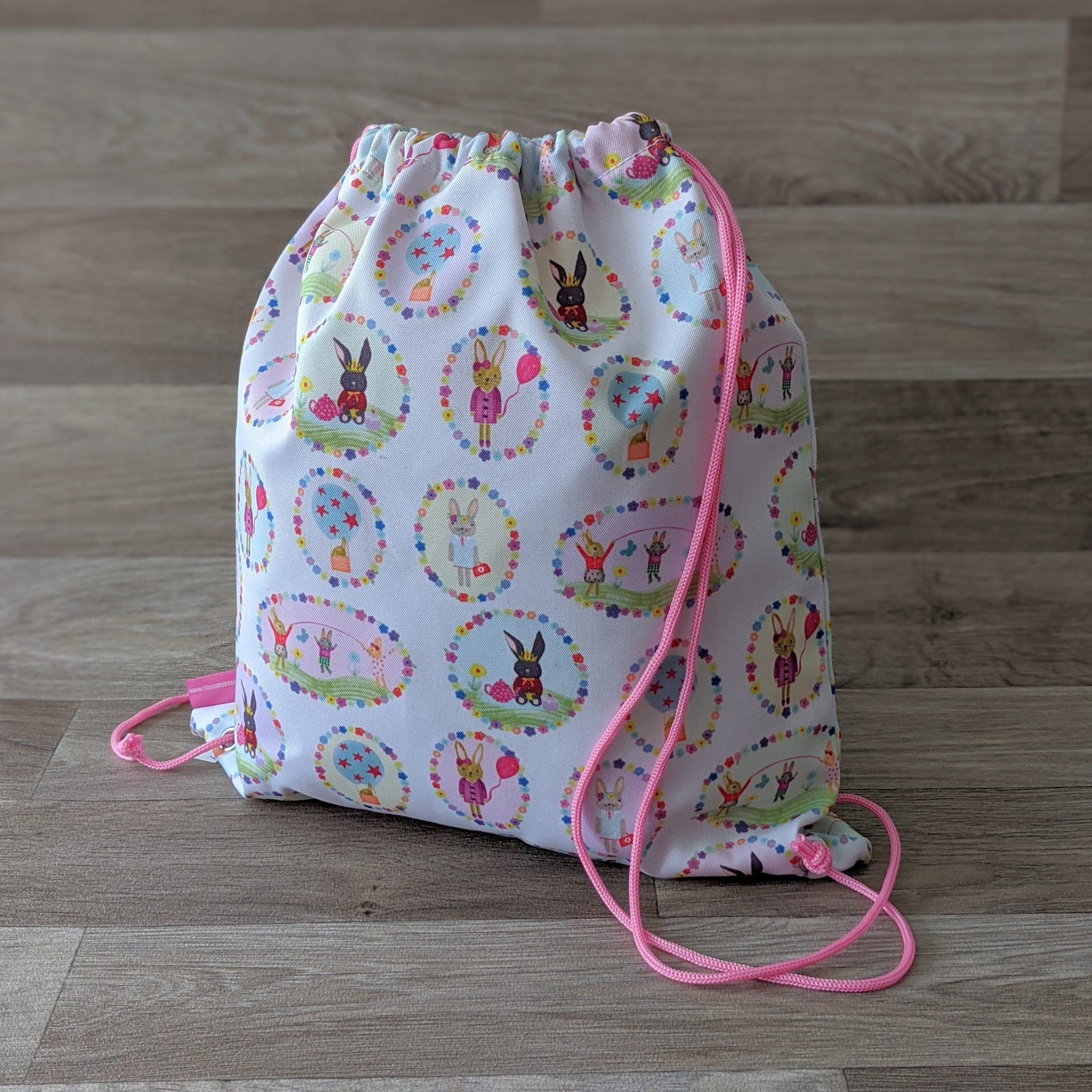 Buy School Kit Bag For Girls | UP TO 53% OFF